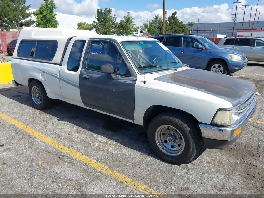 1989 Toyota Pickup 1/2 Ton Ex Lng Whlbse Dlx