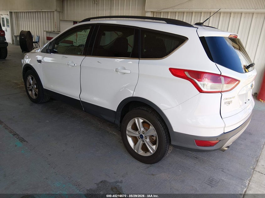Vin: 1fmcu0gx4guc77351, lot: 45714325, ford escape se 20163