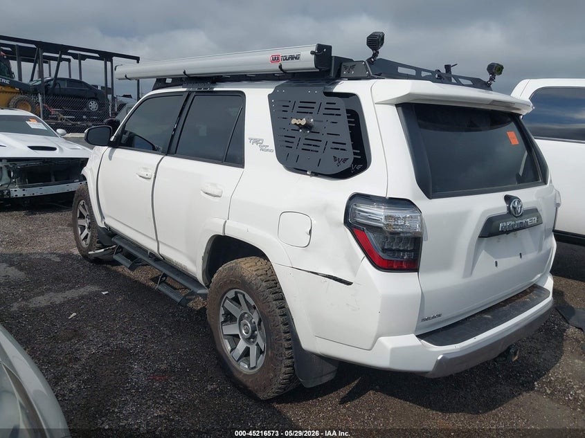 Vin: jtepu5jr0p6200960, lot: 45714328, toyota 4runner trd off road 20233