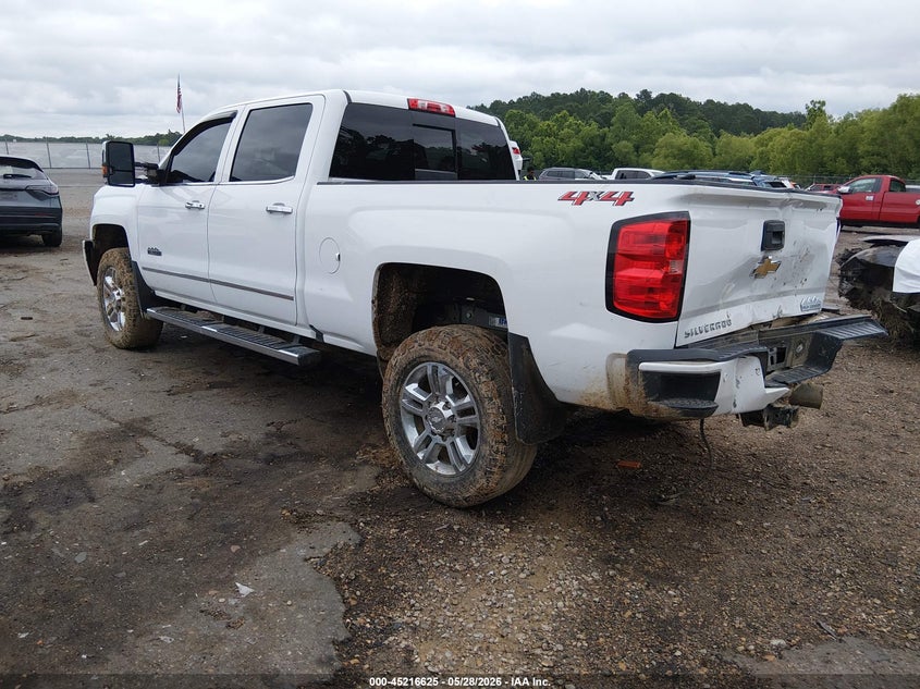2018 CHEVROLET SILVERADO 2500HD auction photo 3