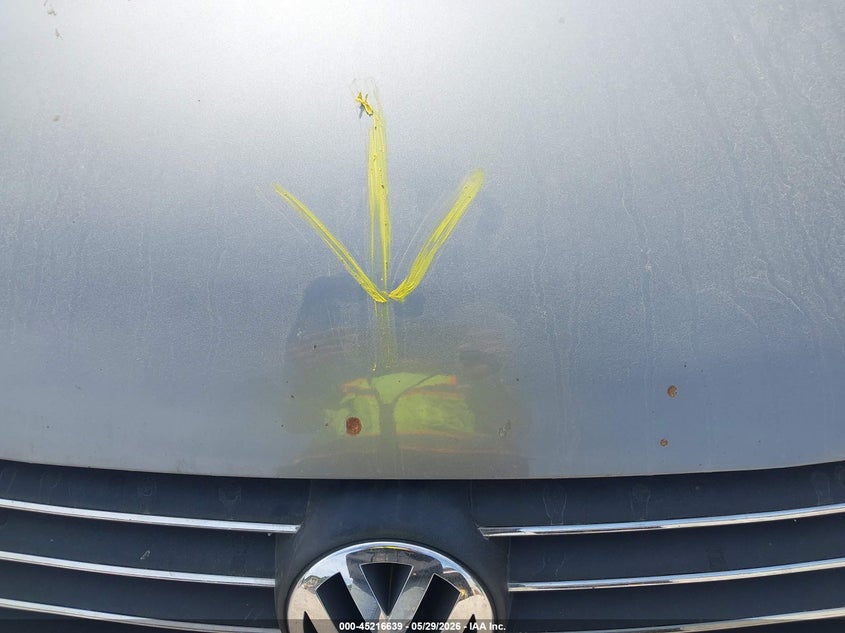 2003 Volkswagen Passat Glx VIN: WVWYH63B53E407699 Lot: 45216639