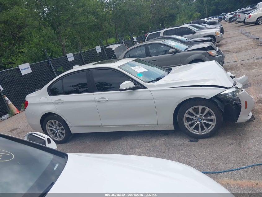 VIN WBA8E5G5XJNV03281 2018 BMW 320I XDRIVE