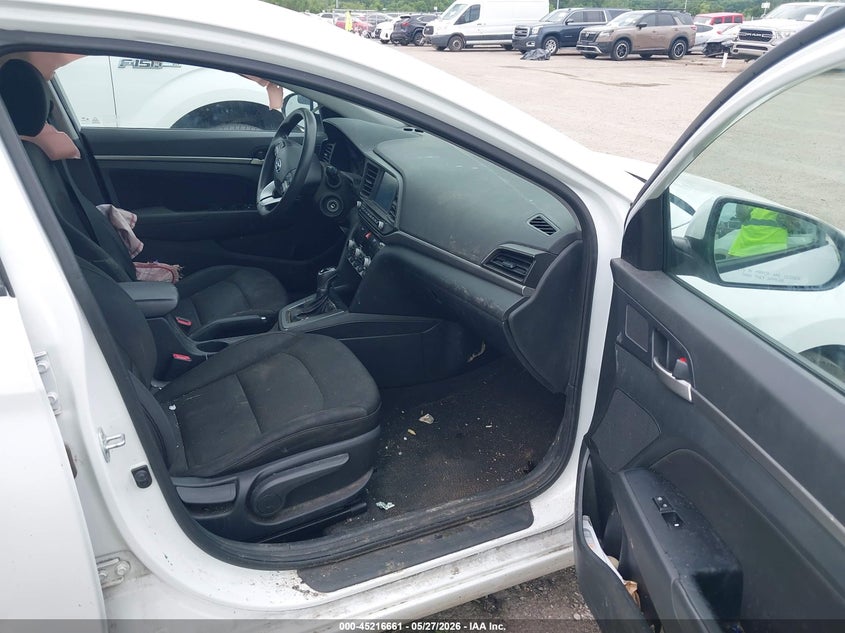 2020 HYUNDAI ELANTRA auction photo 5