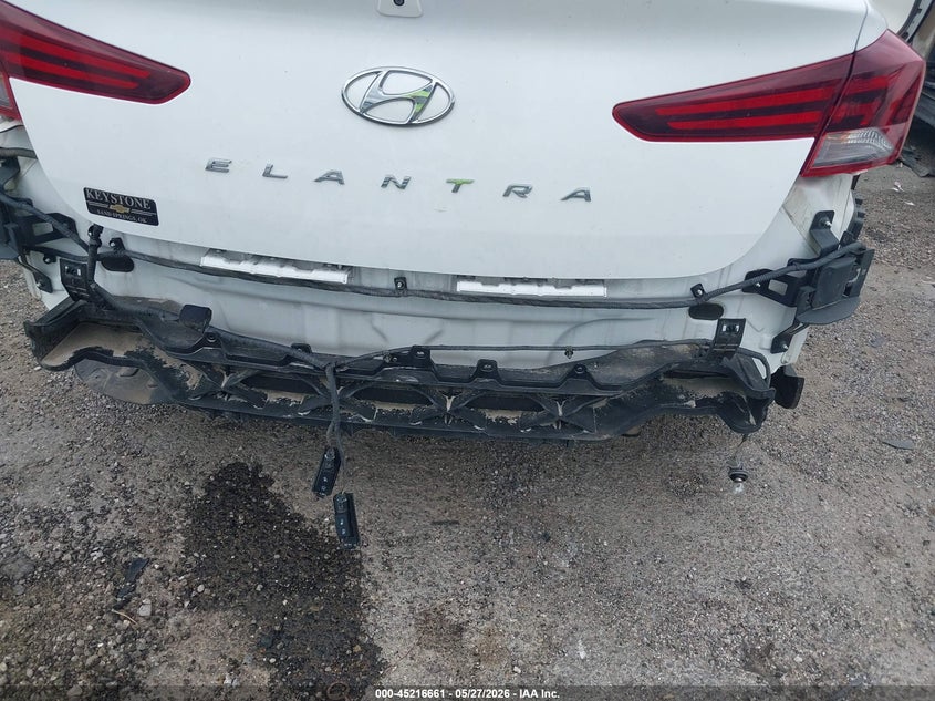 2020 HYUNDAI ELANTRA auction photo 6