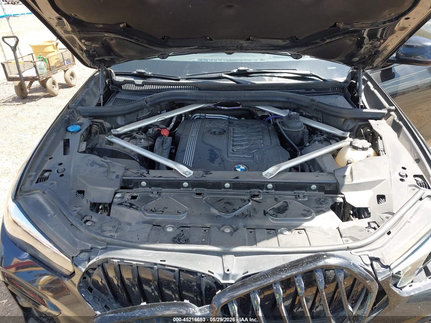2022 BMW X6 xDrive40I VIN: 5UXCY6C02N9M28402 Lot: 45216683
