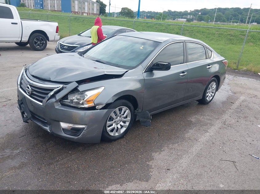 2015 NISSAN ALTIMA auction photo 2
