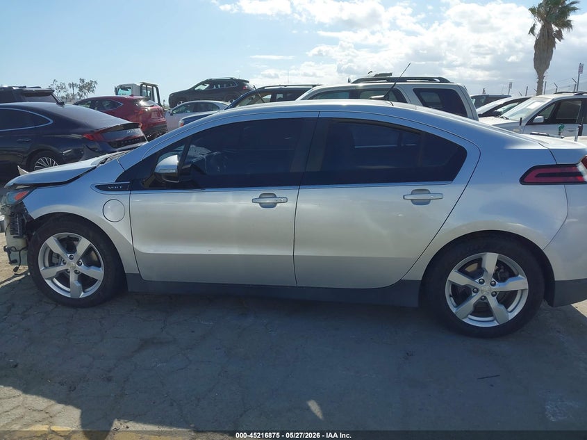 2012 Chevrolet Volt silver Lot 111045216875 Vin 1G1RA6E45CU121826