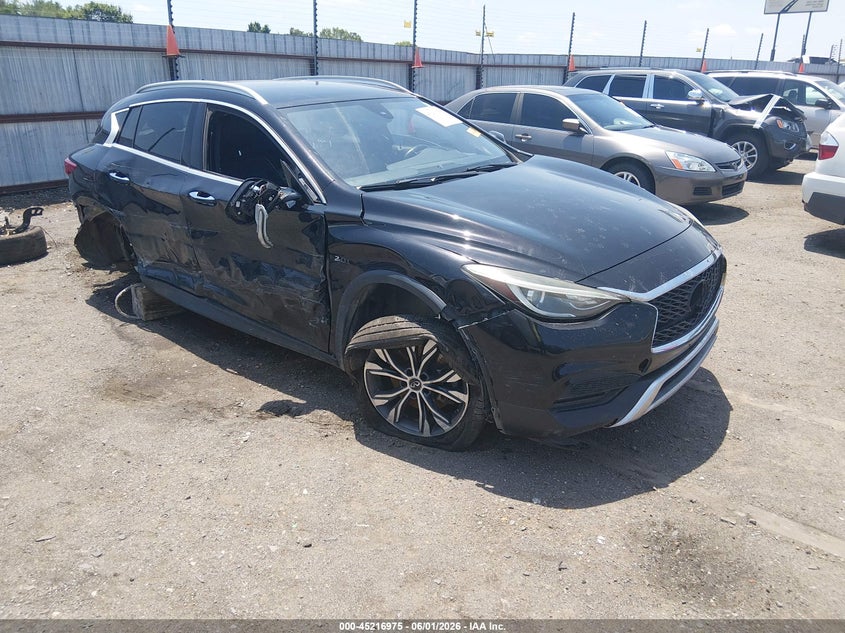 2017 Infiniti Qx30