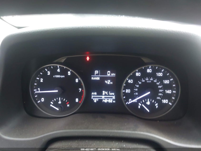 2017 HYUNDAI ELANTRA auction photo 7