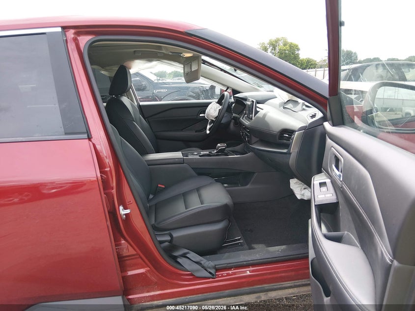 2026 NISSAN ROGUE auction photo 5