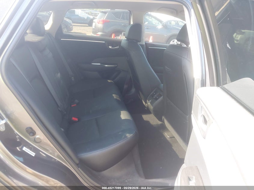 2018 HONDA CLARITY PLUG-IN HYBRID auction photo 8