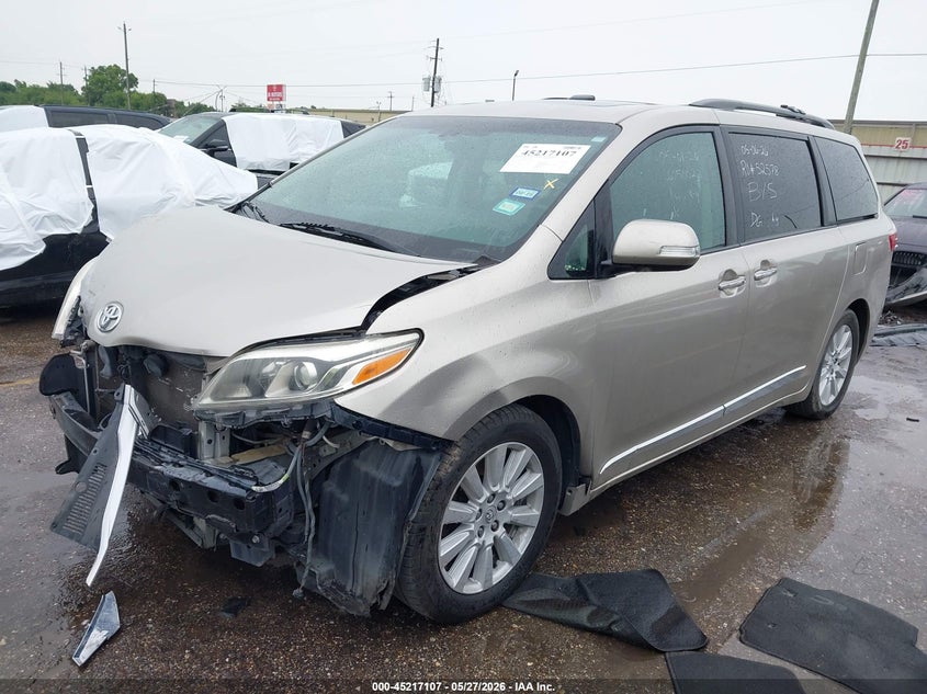 2017 TOYOTA SIENNA VAN 3.5L V-6 DI, DOHC, VVT, 296HP
