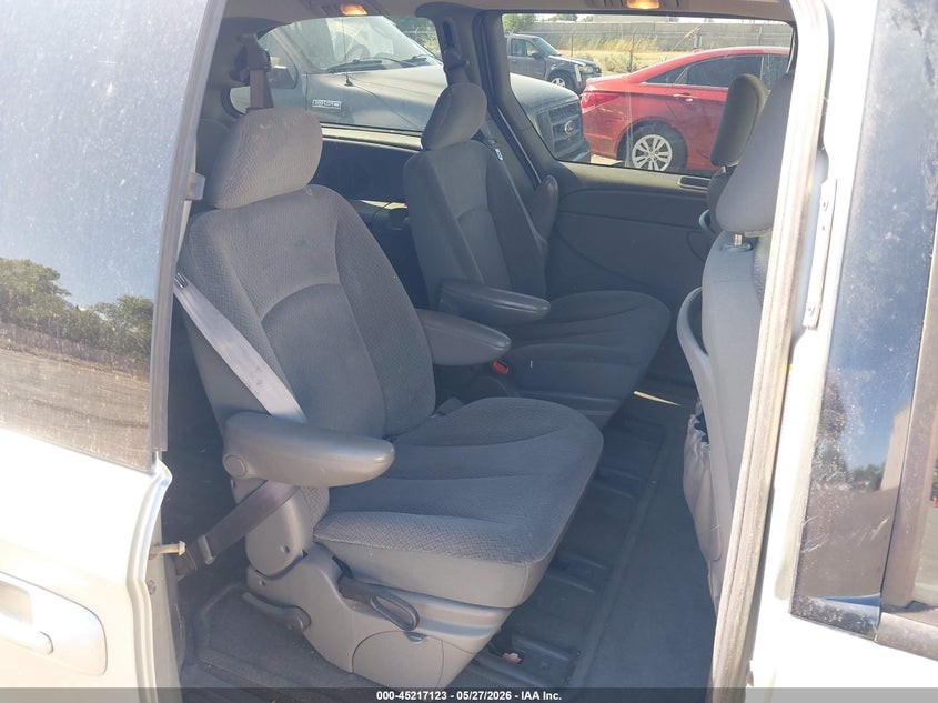 2004 Dodge Grand Caravan Sxt VIN: 2D4GP44L24R611443 Lot: 45217123