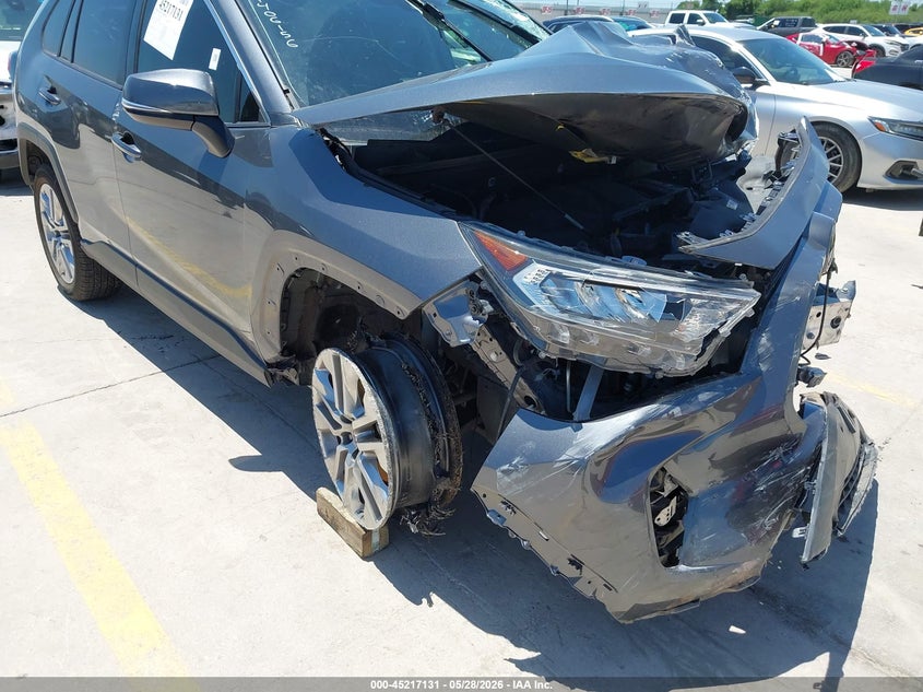 VIN JTMC1RFVXLD060351 2020 TOYOTA RAV4 XLE PREMIUM