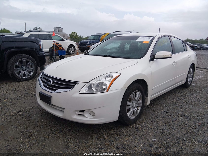 2011 NISSAN ALTIMA auction photo 2
