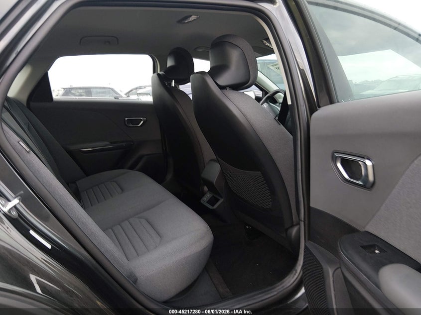 2025 KIA K4 auction photo 8