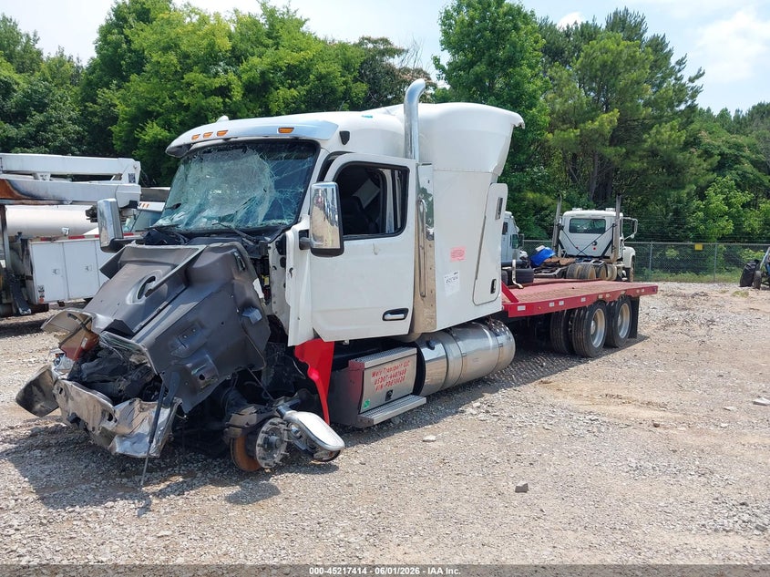 1XPCDP9X7PD830020 2023 PETERBILT 567 photo 1