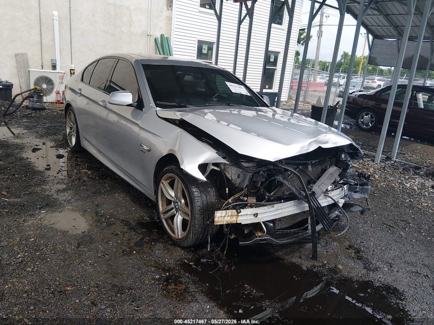 Vin: wbafu7c55cdu60375, lot: 45715228, bmw 535i xdrive 2012 img_1