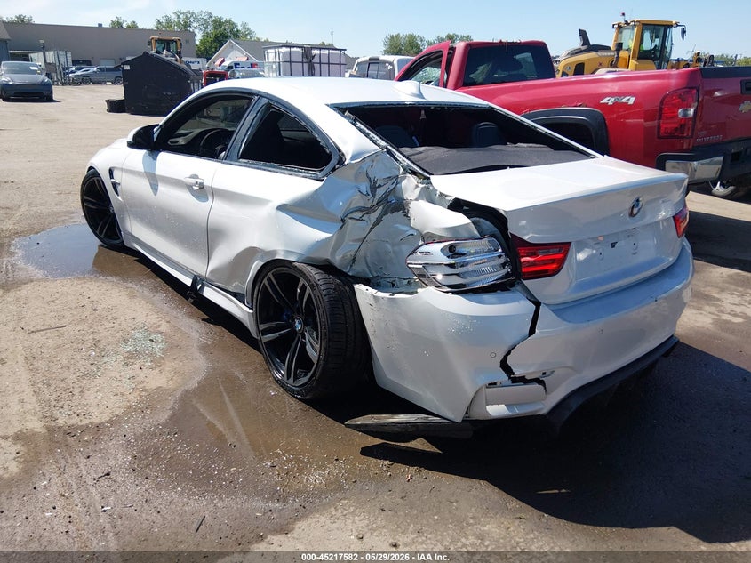 Vin: wbs3r9c54fk331216, lot: 45715343, bmw m4 20153