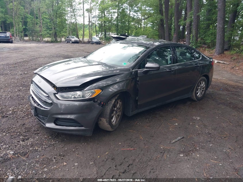 2015 FORD FUSION auction photo 2