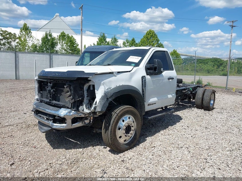 1FDFF6LTXPDA16738 2023 Ford F-600 Chassis Xlt photo 1