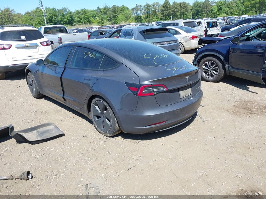 Vin: 5yj3e1eb5mf979195, lot: 45715502, tesla model 3 long range 20213