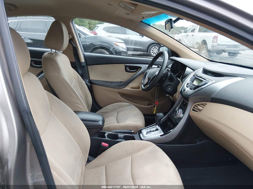 2012 Hyundai Elantra 1.8 Gls beige Lot 111045217757 Vin 5NPDH4AE6CH097403
