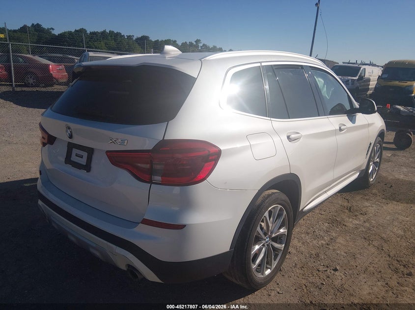 2018 BMW X3 auction photo 4