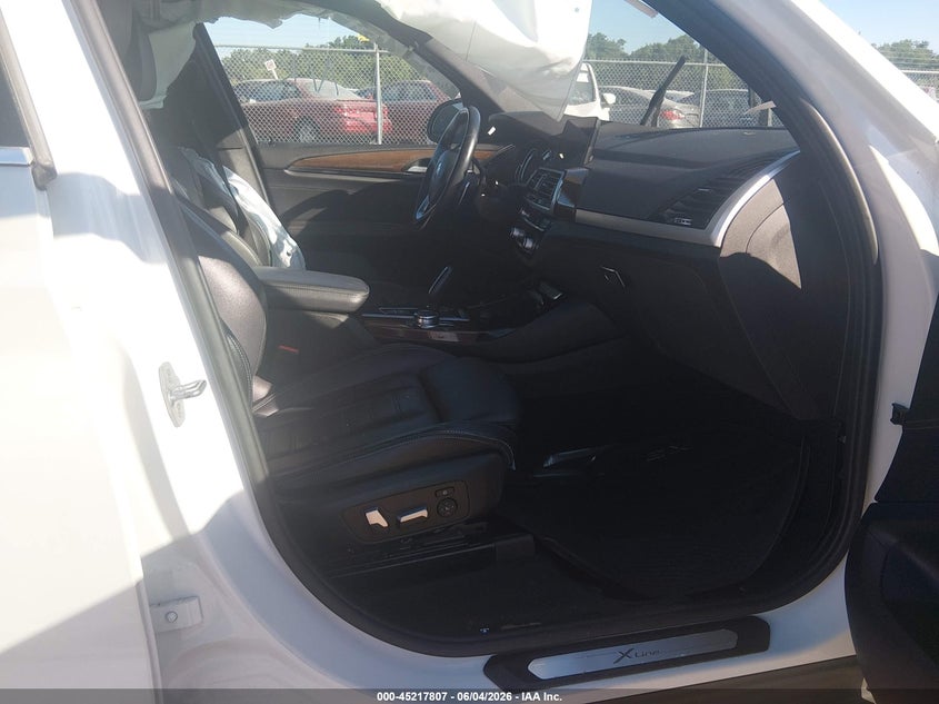 2018 BMW X3 auction photo 5
