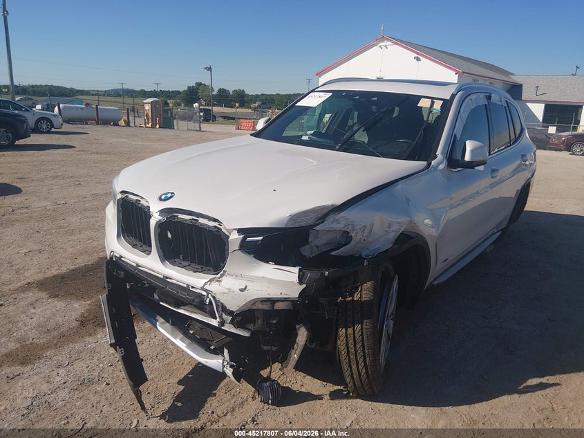 2018 BMW X3 auction photo 6