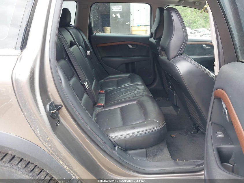 2010 VOLVO XC70 3.2 · Фото 8