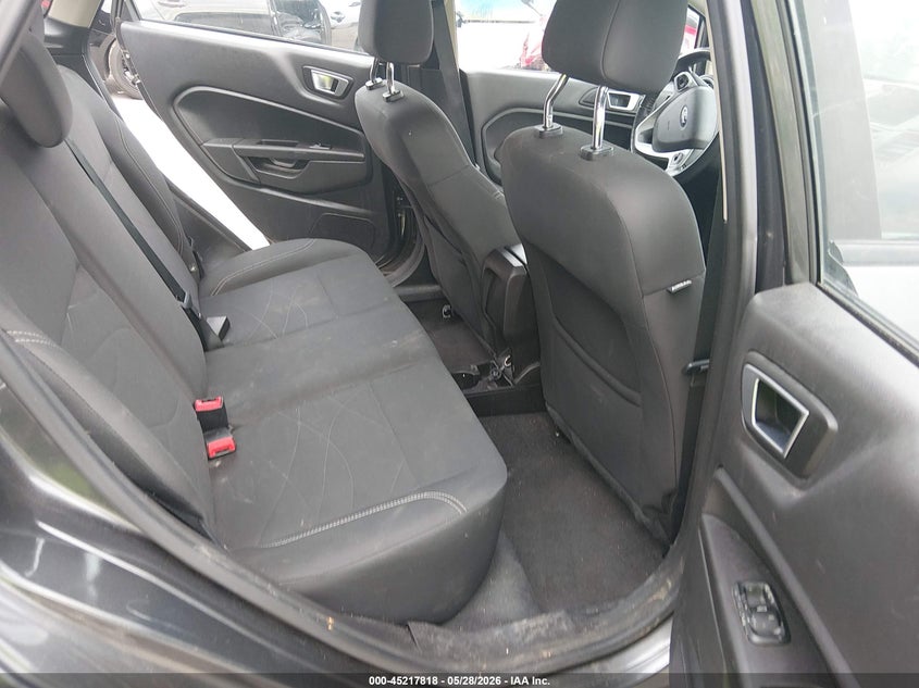 2016 FORD FIESTA auction photo 8