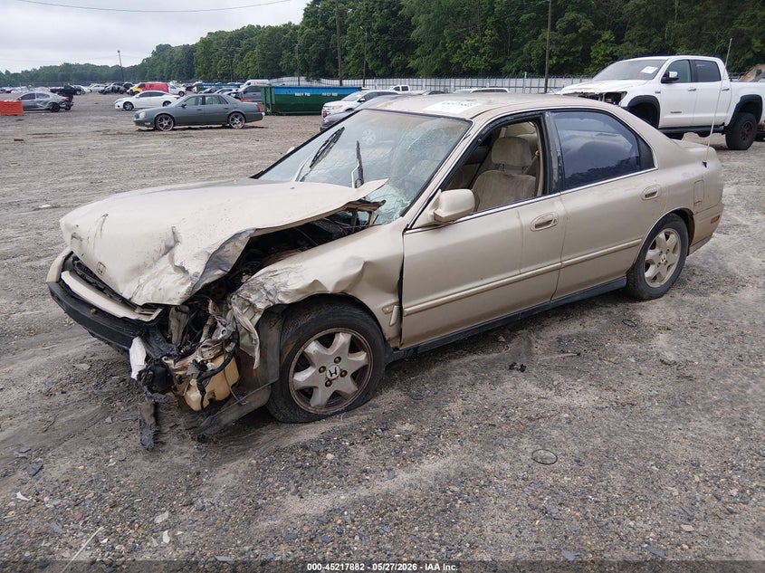1HGCD5530RA068695 1994 Honda Accord Lx/Ex photo 1
