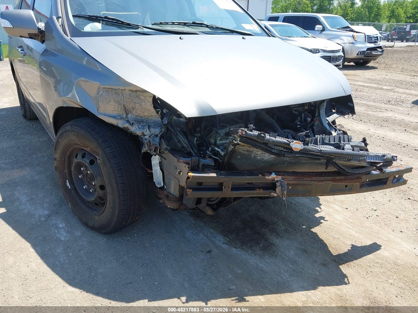2011 Kia Sedona Lx VIN: KNDMG4C78B6406623 Lot: 45217883