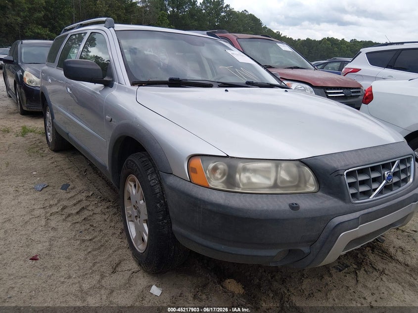 2005 Volvo Xc70 2.5T Awd VIN: YV1SZ592851205027 Lot: 45217903
