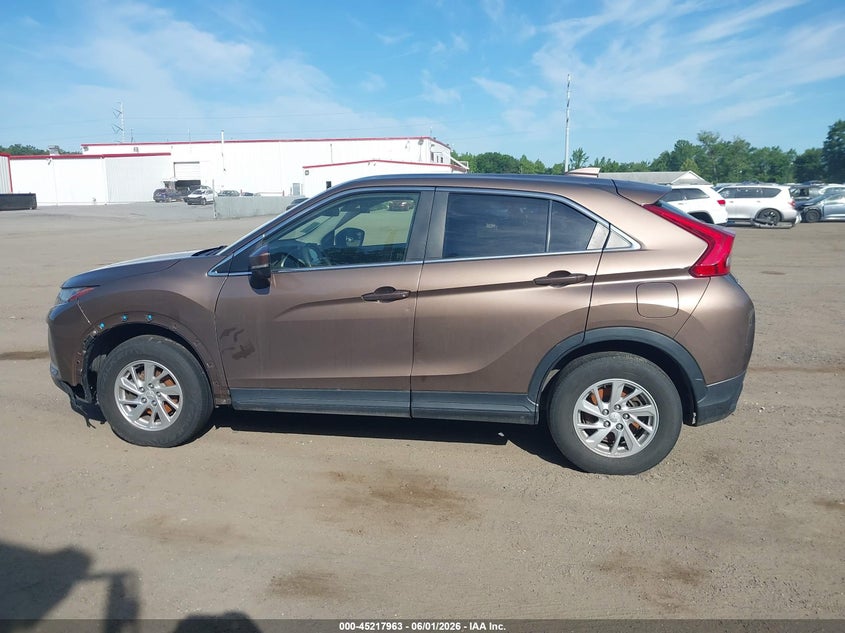 2018 Mitsubishi Eclipse Cross Es VIN: JA4AT3AA1JZ048375 Lot: 45217963
