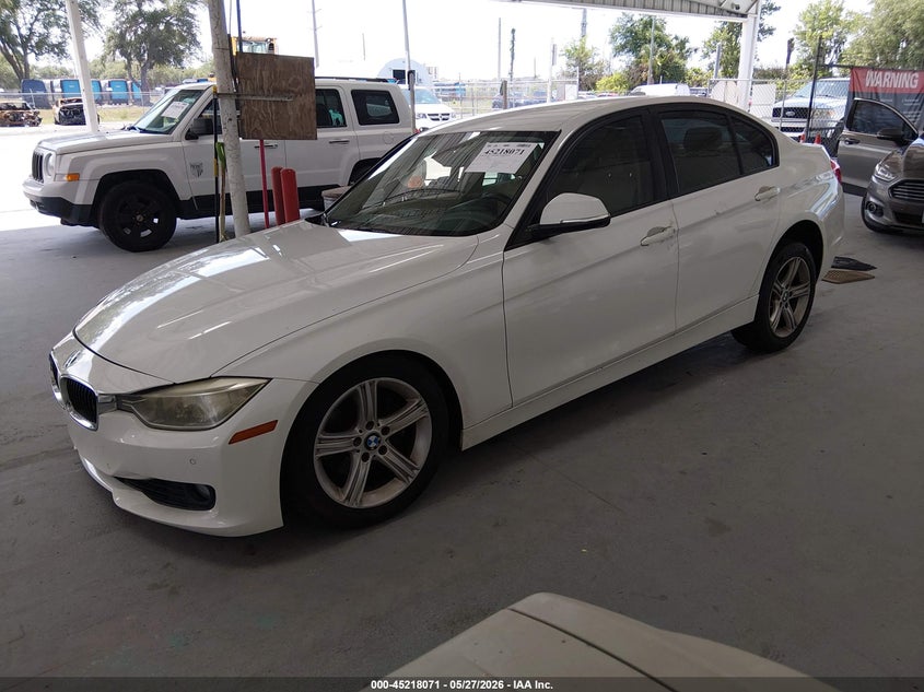 Vin: wba3c1c54dk104029, lot: 45715832, bmw 328i 20132