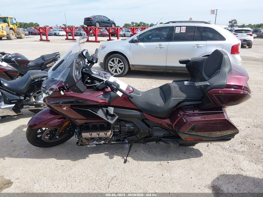 2025 Honda Gl1800 D VIN: JH2SC7953SK702075 Lot: 45218078