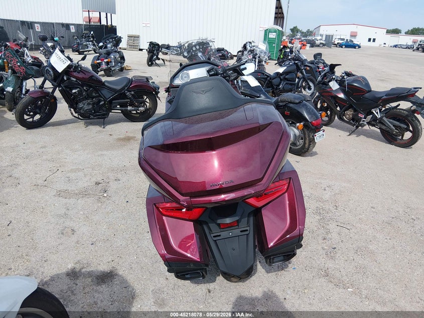 2025 HONDA GL1800 auction photo 6