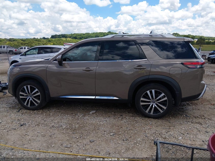 2024 NISSAN PATHFINDER PLATINUM FWD — Photo 14