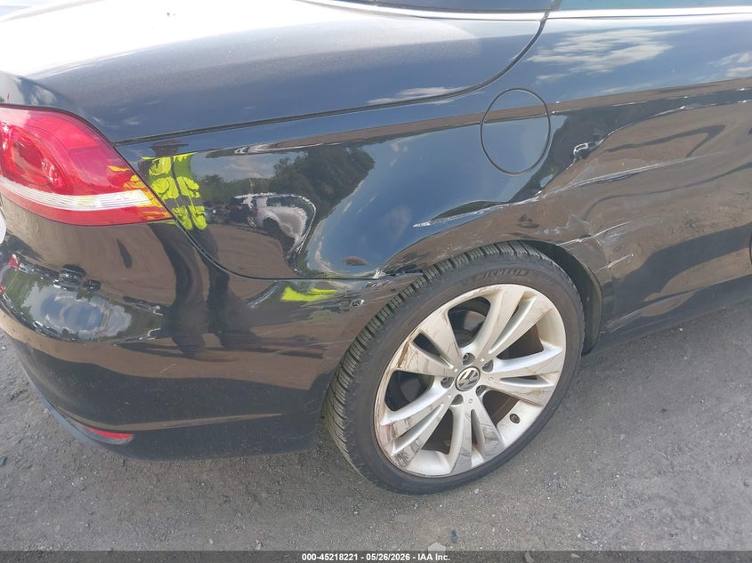 2013 Volkswagen Eos Lux VIN: WVWFW8AH3DV000613 Lot: 45218221