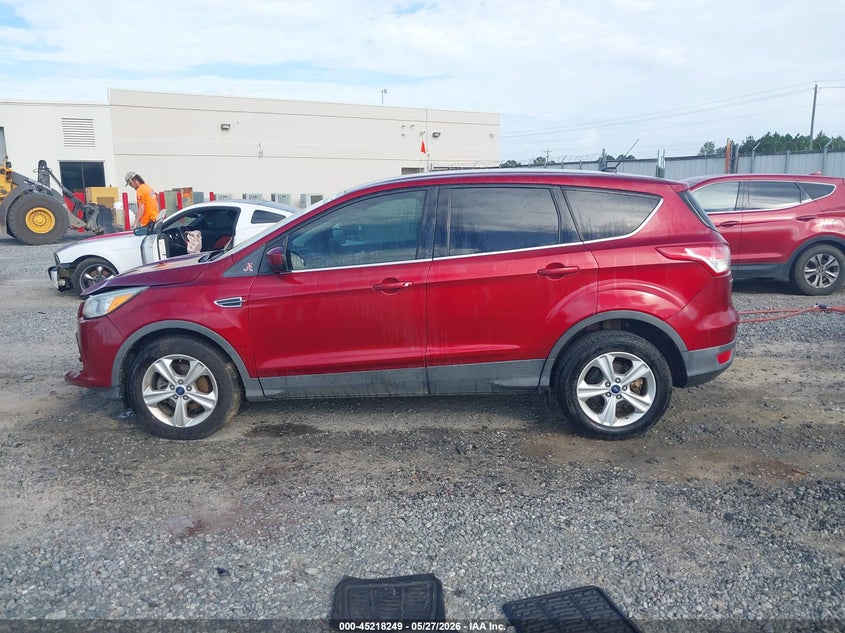 Фото 14 - FORD ESCAPE