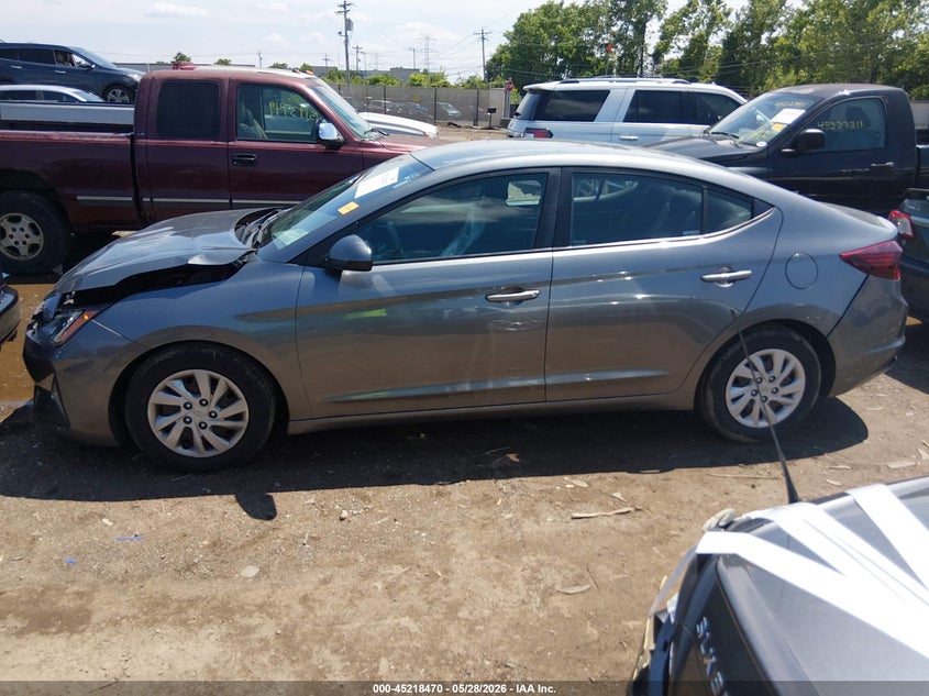 VIN 5NPD74LF3KH405411 2019 HYUNDAI ELANTRA SE