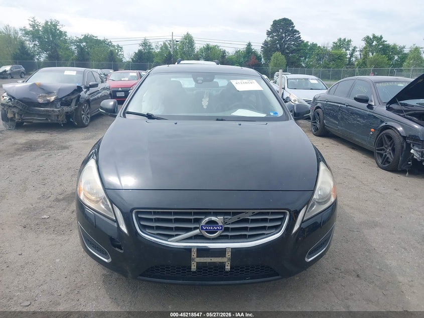 2012 Volvo S60 2.5 T5 black Lot 111045218547 Vin YV1622FS2C2037160