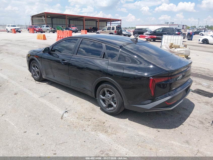 Vin: 3kpft4de6se236922, lot: 45716357, kia k4 lxs 20253