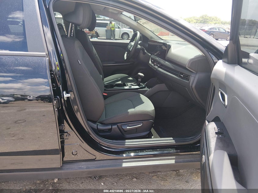 VIN 3KPFT4DE6SE236922 2025 KIA K4 LXS