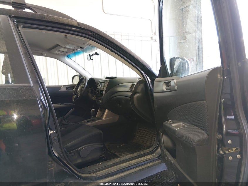 2012 Subaru Forester 2.5 2.5X black Lot 111045218614 Vin JF2SHABC4CH467833