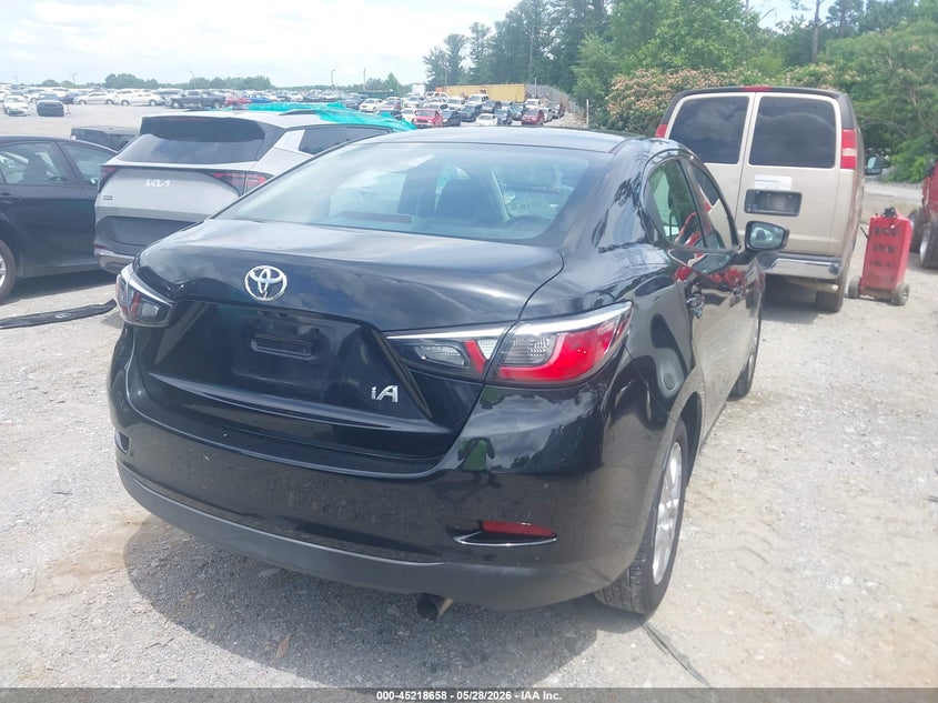 2018 TOYOTA YARIS IA auction photo 4