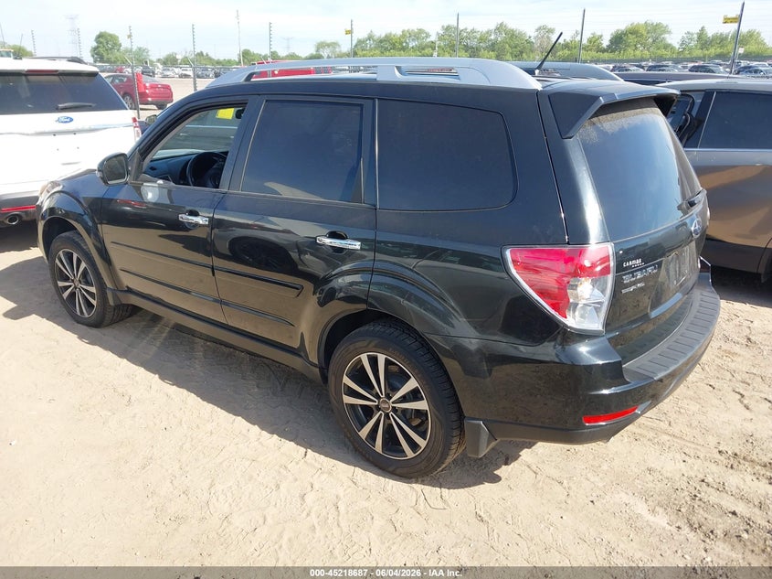 Vin: jf2shggc5dh412997, lot: 45716448, subaru forester 2.5xt touring 20133