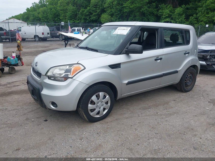 2011 KIA SOUL auction photo 2